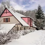 U Hronova-5 By Interhome Ferienhaus Chlivce