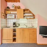 U Hronova-5 By Interhome Ferienhaus Chlivce