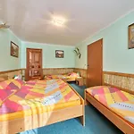 U Hronova-5 By Interhome Chlivce