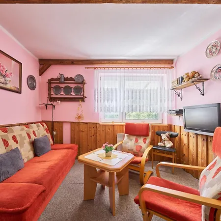 U Hronova-5 By Interhome Tatil Evi *